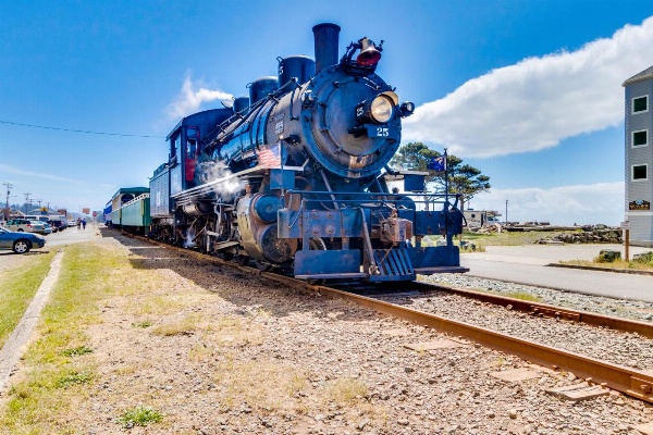 Pacific View Paradise image 4